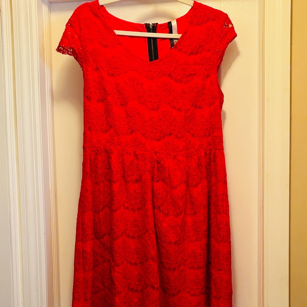 Gently used, KENSIE Red Lace Dress ❤️